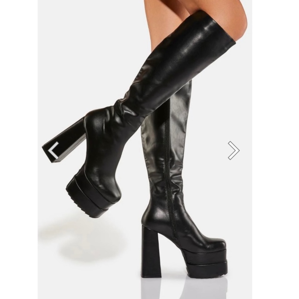 LAMODA “compliment” platform boots